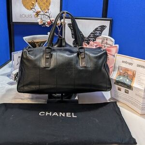 CHANEL Vintage Chocolate Bar Lambskin Square Stitch Handbag 🔥🔥